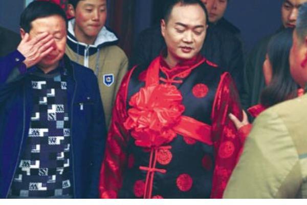区块链钱包用什么卡_王健林宣布万达时隔20年重返中国足坛